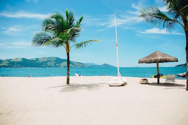 Praia e natureza